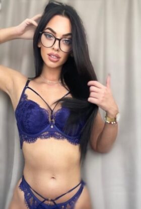 Laura Jolie